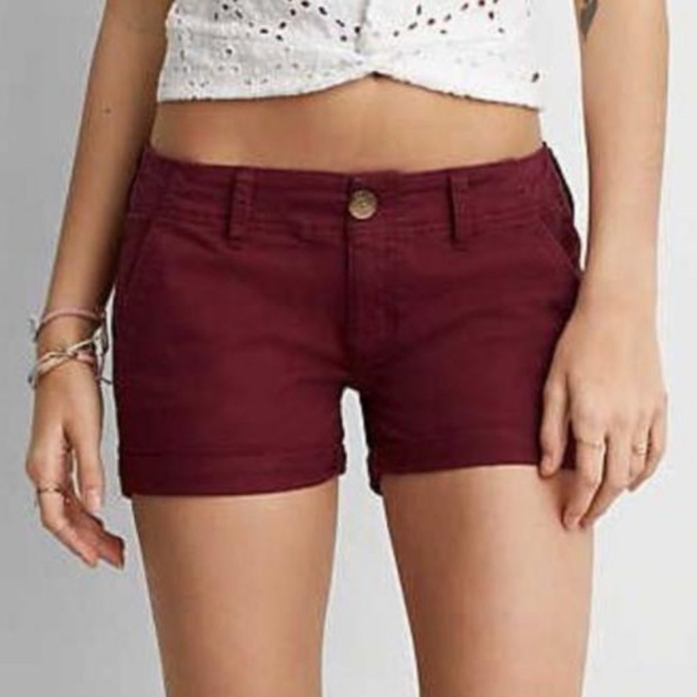 American Eagle Stetch Midi Shorts
